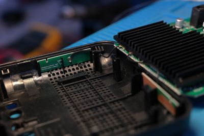 Antennas and heatsink Antennas and heatsink