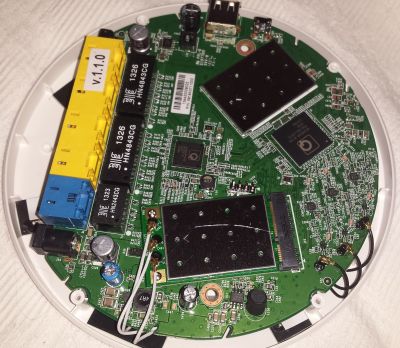 The ESR1750 serial header