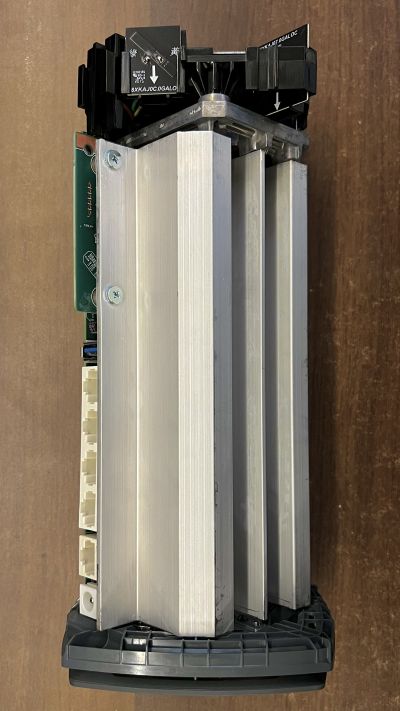 View of the left side of the Linksys MX5300 with its shell removed.