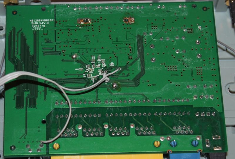 w306r_pcb_bottom.jpg